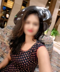 Call Girl Kanpur Radha