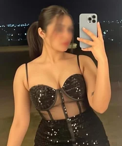 Call Girl Kanpur Sakshi