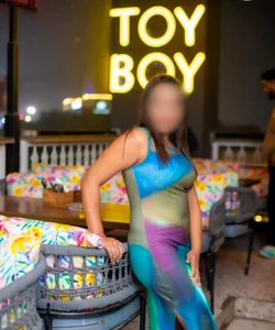 Call Girl Kanpur Sangeeta