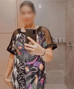 Call Girl Kanpur Seema